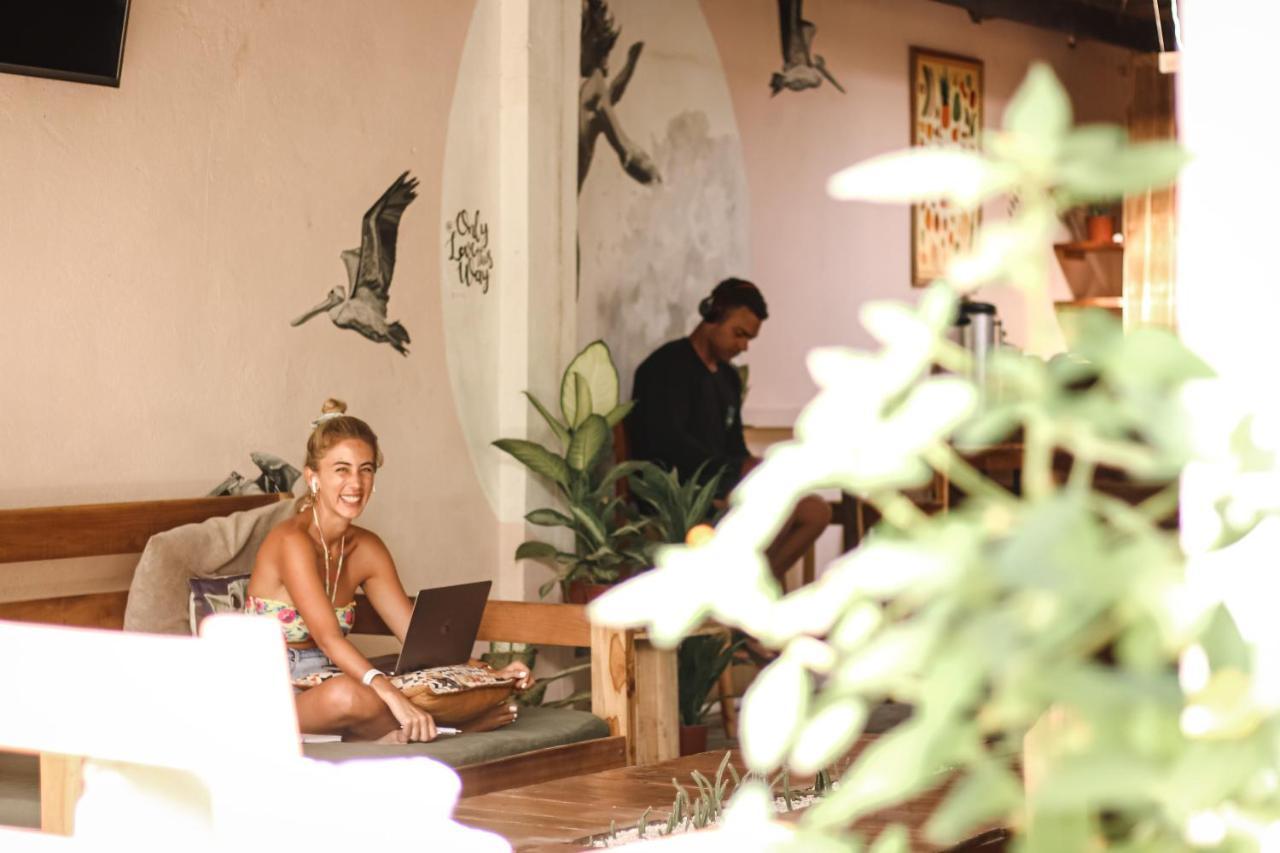 Zeneidas Surf Garden Playa Santa Teresa  Екстер'єр фото