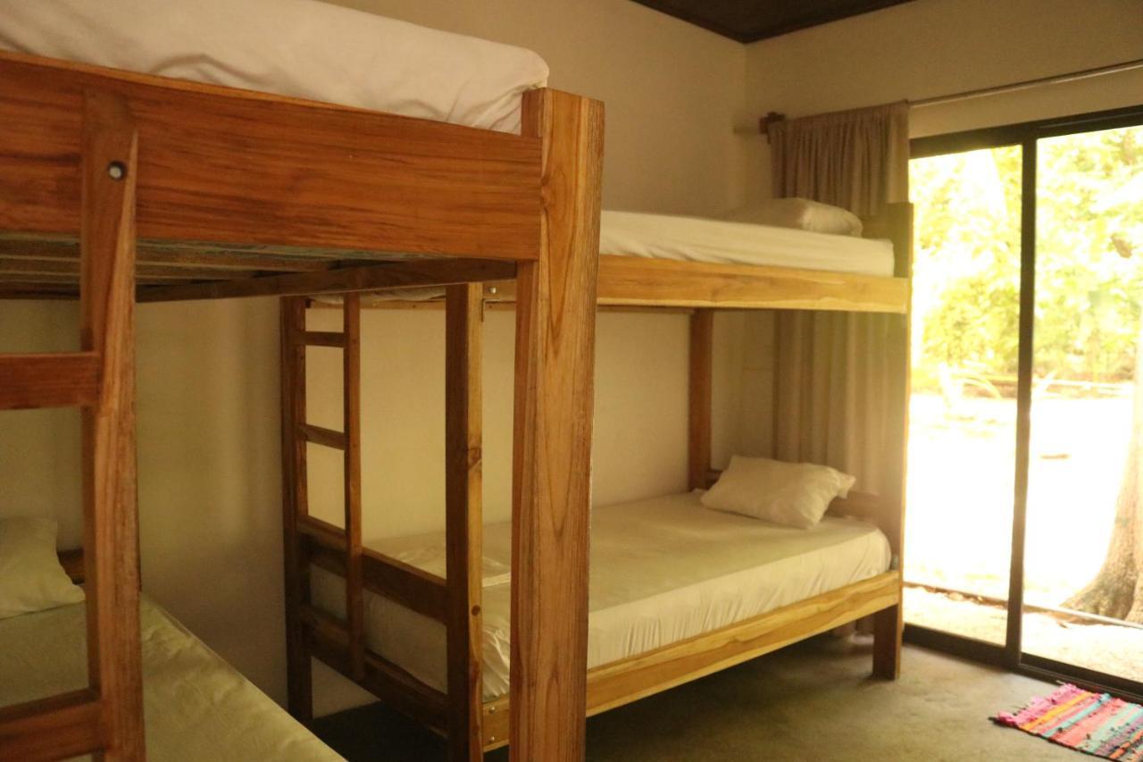 Zeneidas Surf Garden Playa Santa Teresa  Екстер'єр фото