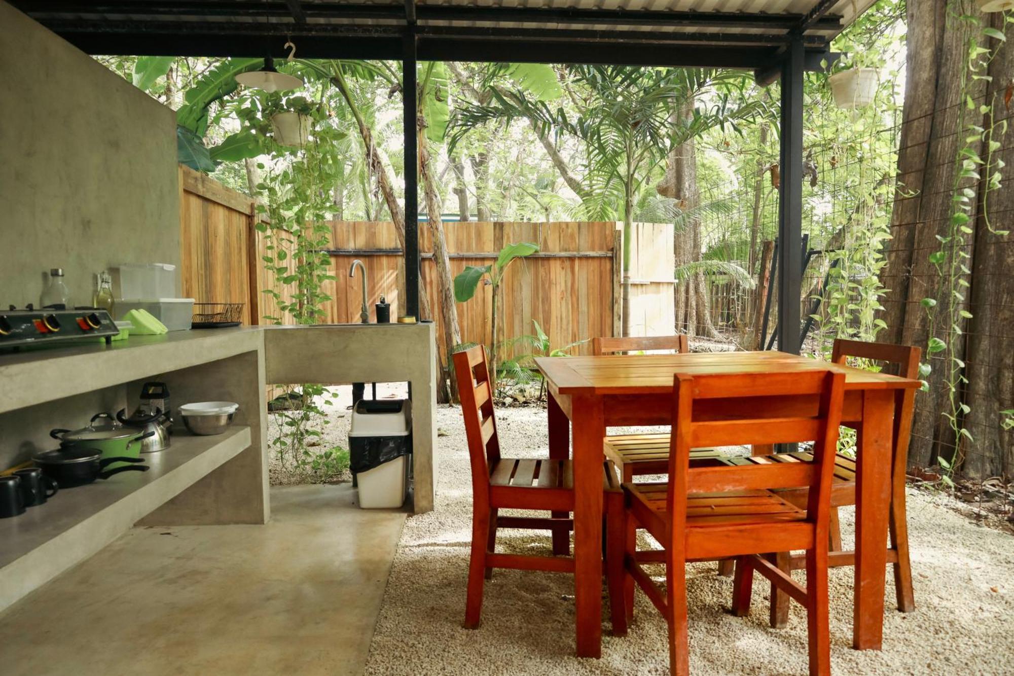 Zeneidas Surf Garden Playa Santa Teresa  Екстер'єр фото